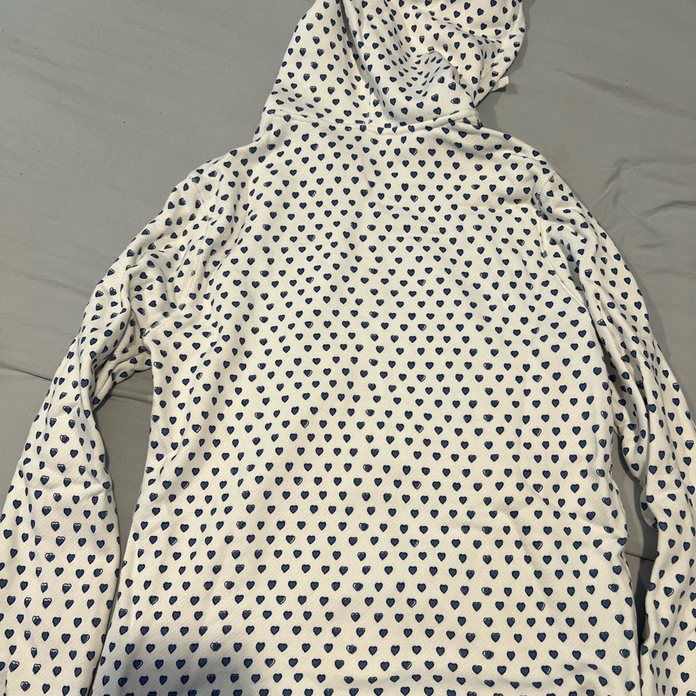 Roller Rabbit White Hoodie with Blue Heart Pattern